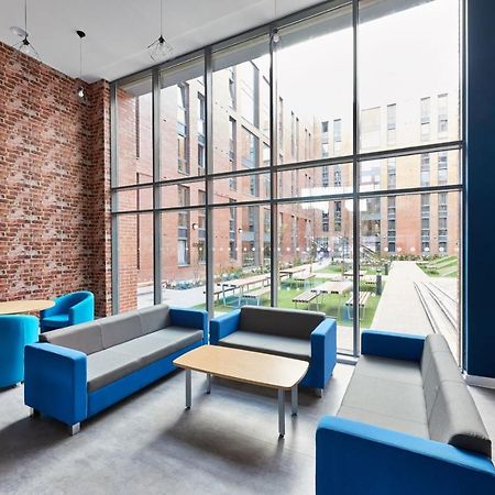 Ensuite Bedrooms With Shared Kitchen At The Elements Located In Sheffield For Students Only Экстерьер фото