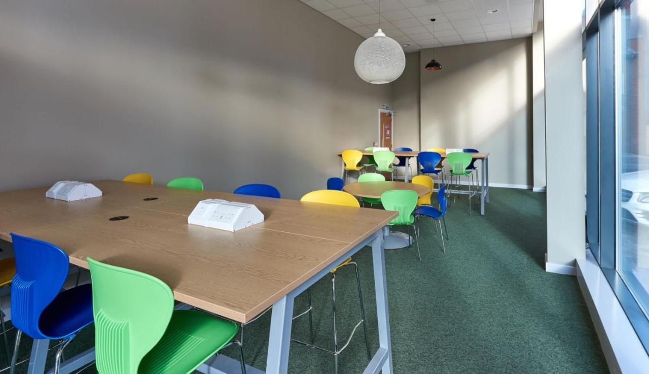 Ensuite Bedrooms With Shared Kitchen At The Elements Located In Sheffield For Students Only Экстерьер фото